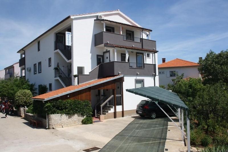 Charming Apartments Dodo Đảo Krk Ngoại thất bức ảnh