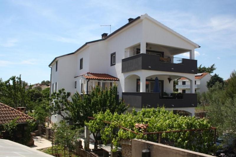 Charming Apartments Dodo Đảo Krk Ngoại thất bức ảnh