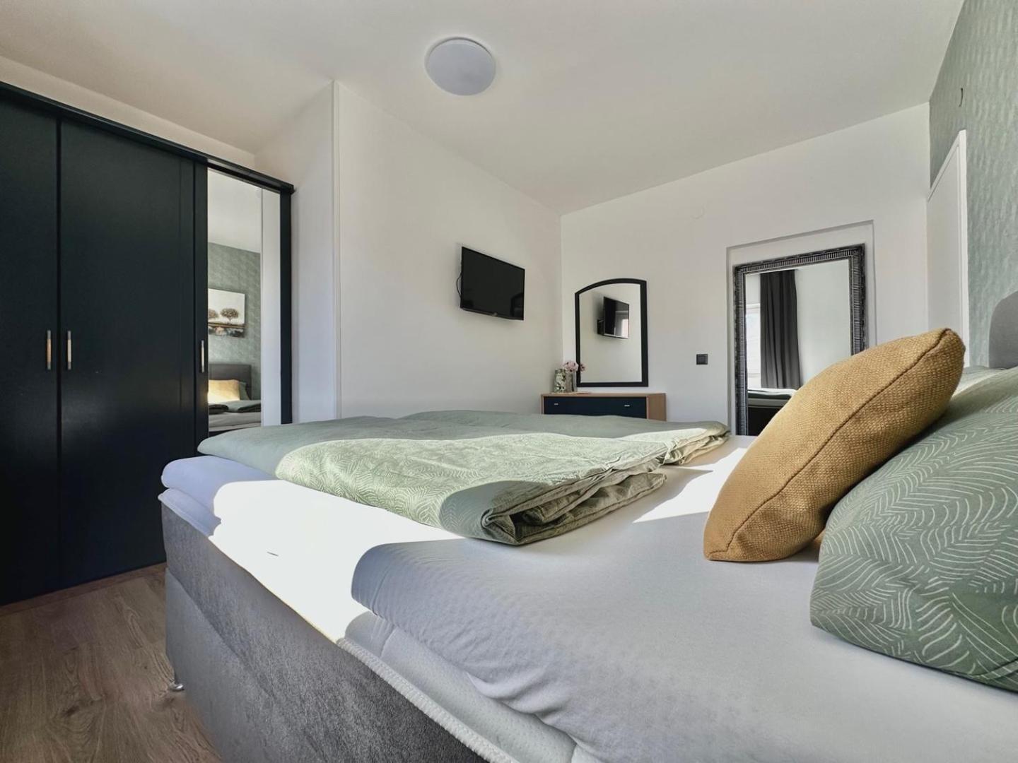 Charming Apartments Dodo Đảo Krk Ngoại thất bức ảnh