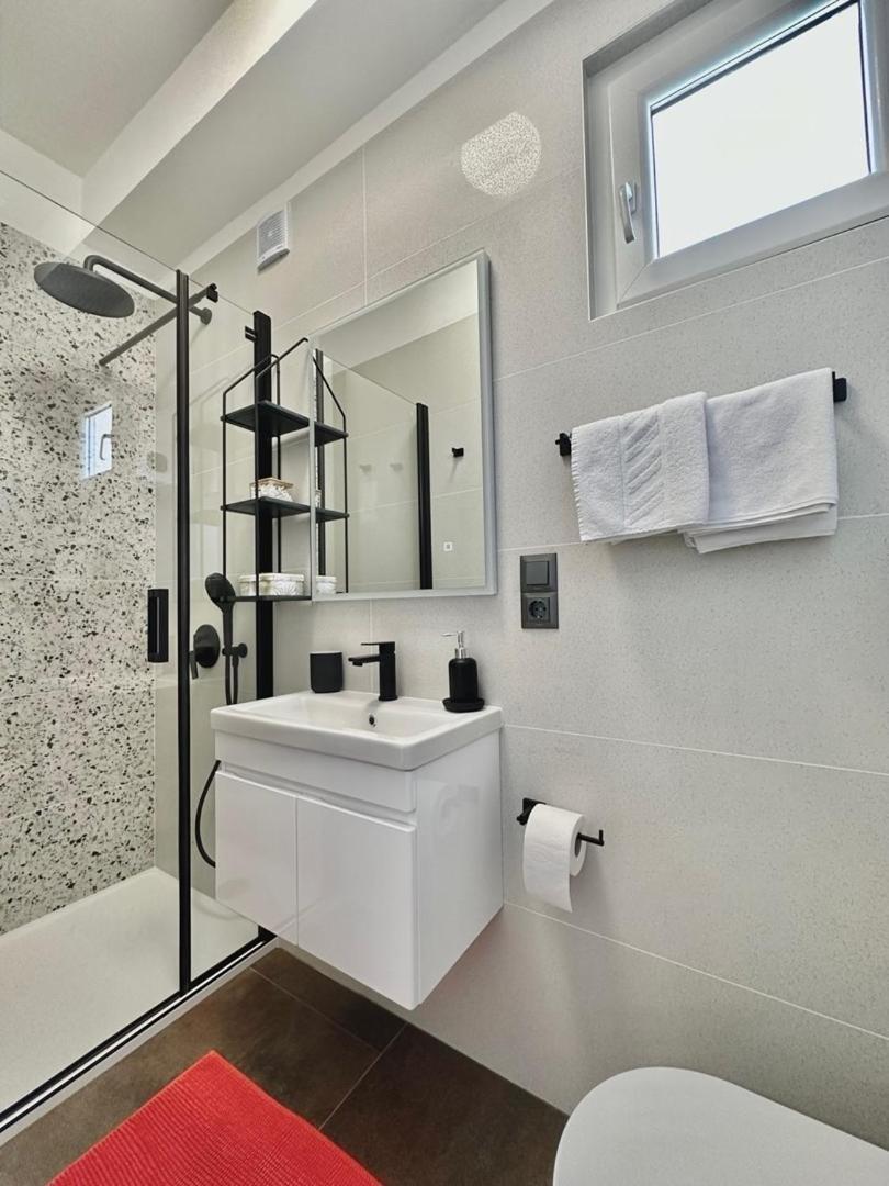 Charming Apartments Dodo Đảo Krk Ngoại thất bức ảnh
