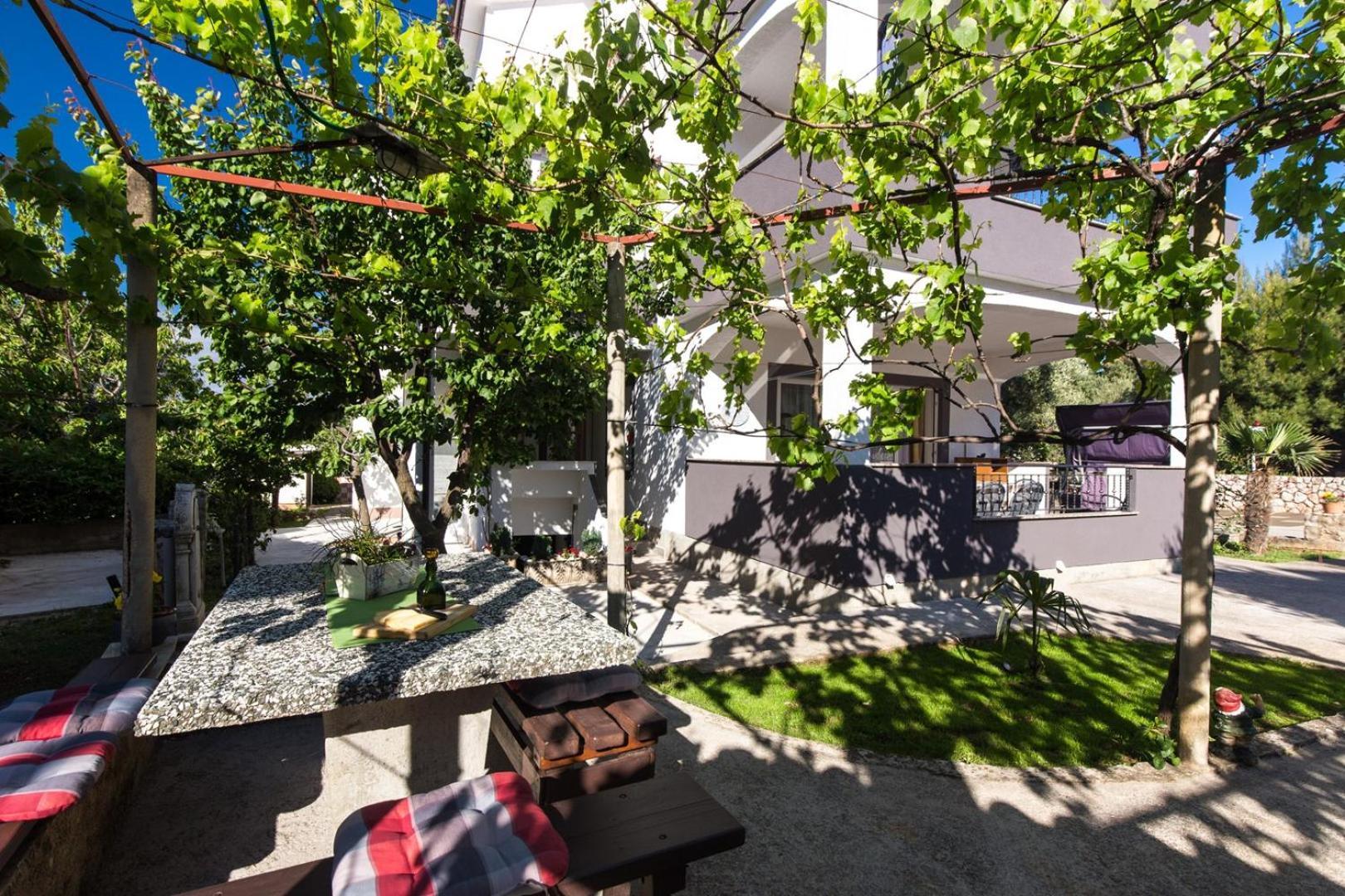 Charming Apartments Dodo Đảo Krk Ngoại thất bức ảnh