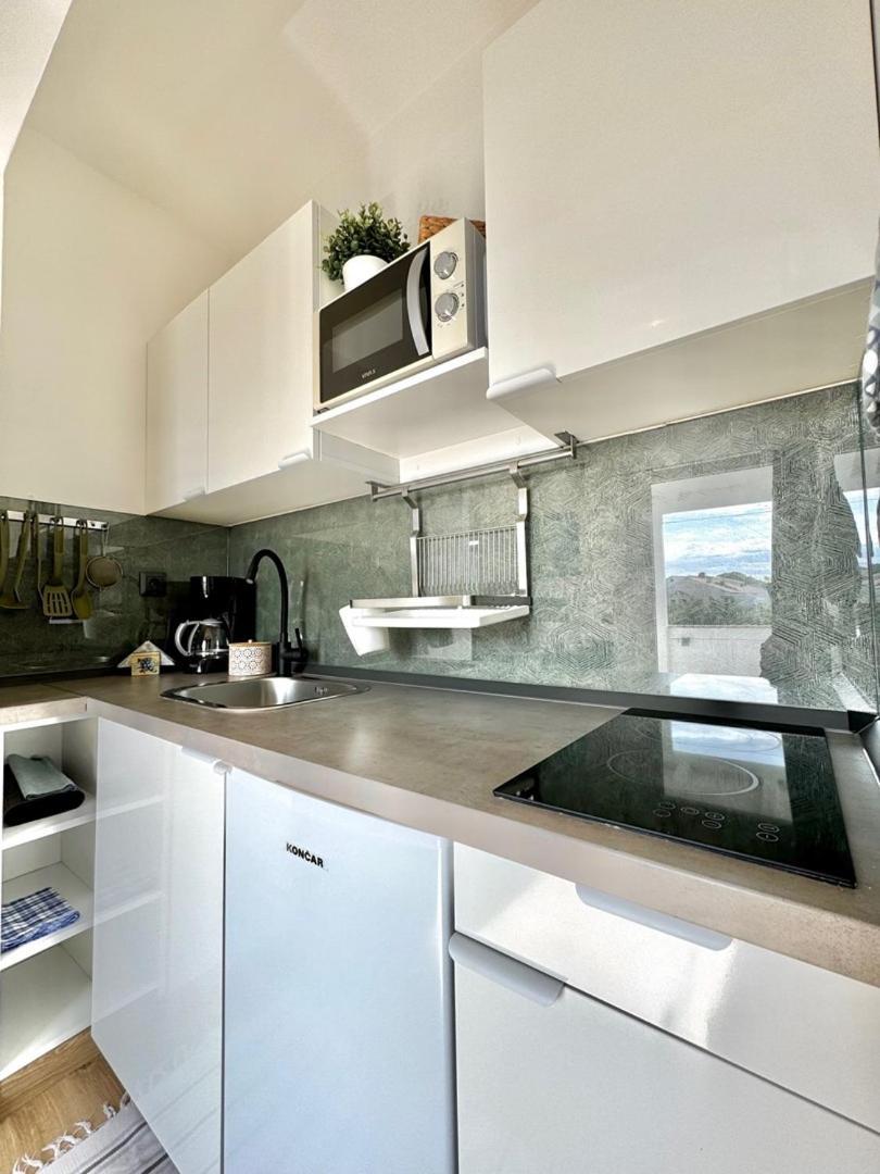 Charming Apartments Dodo Đảo Krk Ngoại thất bức ảnh
